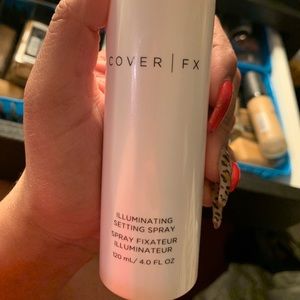 Cover FX setting spray